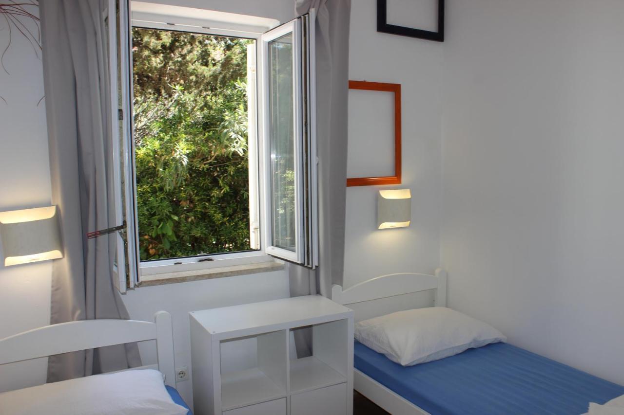 Apartments Blue Sea Малий Лошинь Екстер'єр фото