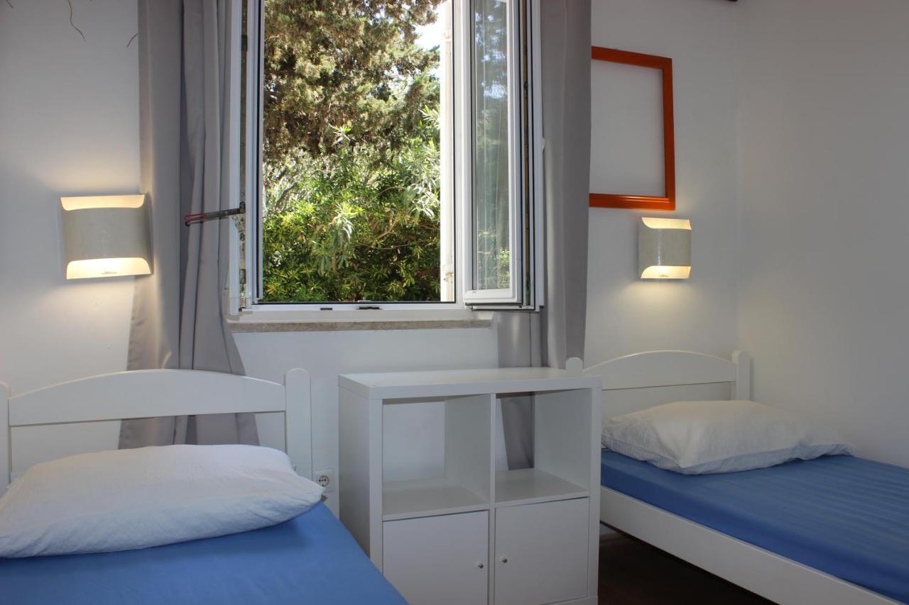 Apartments Blue Sea Малий Лошинь Екстер'єр фото