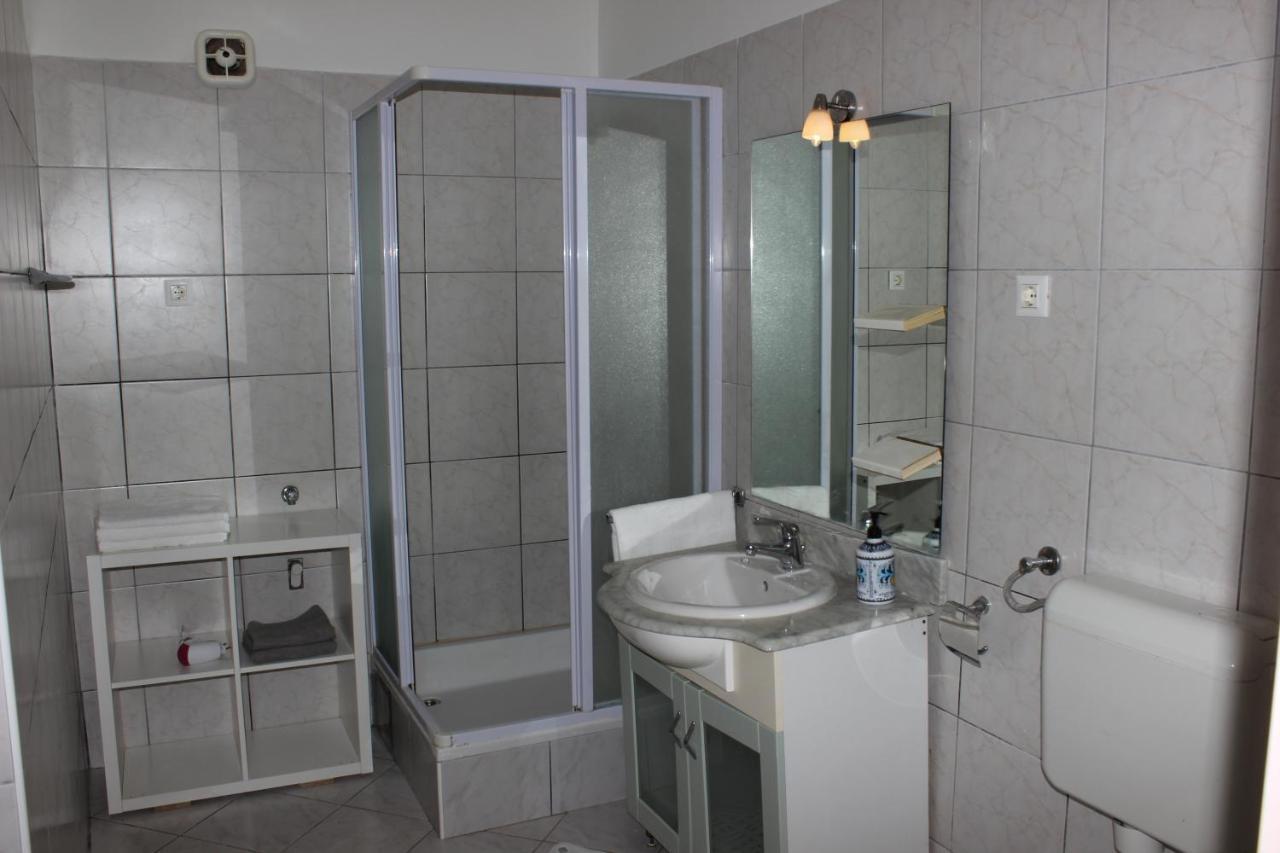 Apartments Blue Sea Малий Лошинь Екстер'єр фото