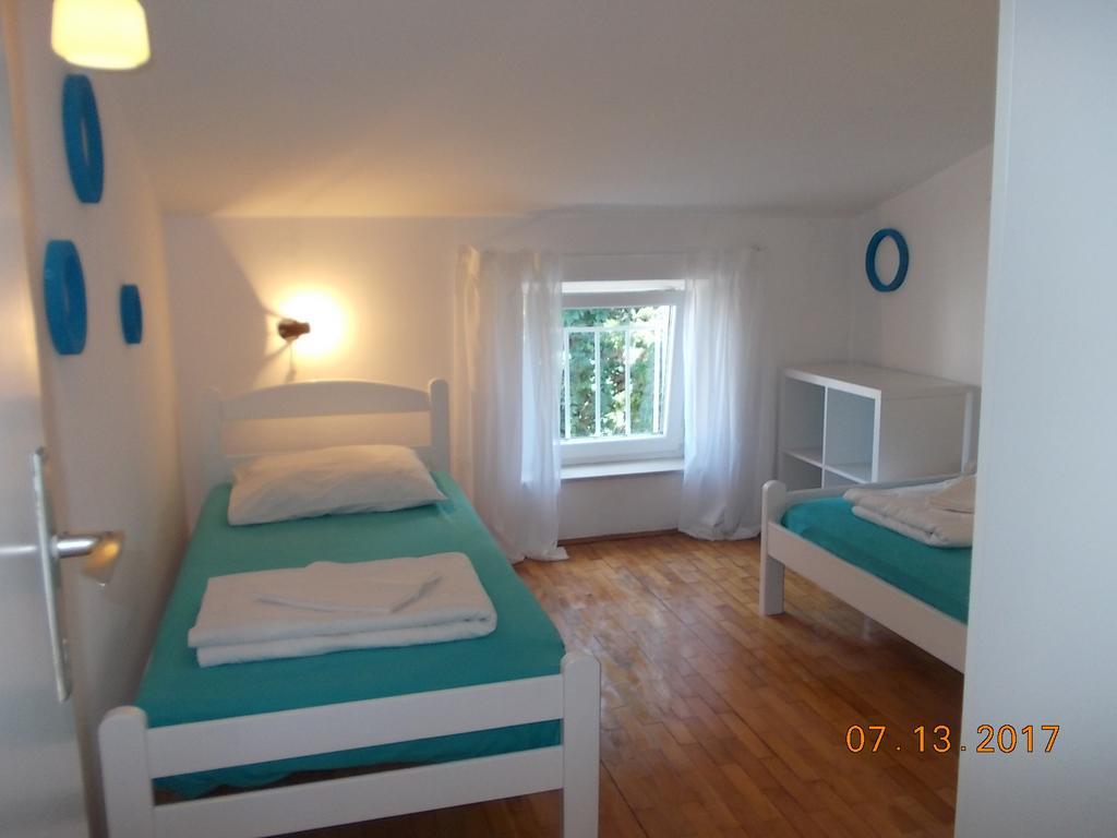 Apartments Blue Sea Малий Лошинь Екстер'єр фото